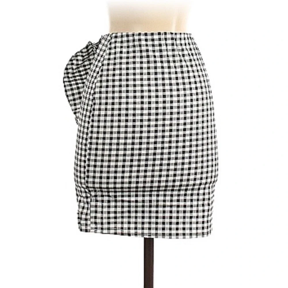 Tigermist- Black and White Gingham High Waisted Pencil Shape Skirt Size Small